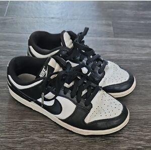 Nike Sneakers Size 7